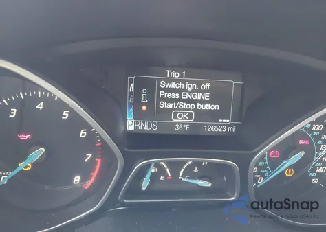 2012 Ford Focus Titanium из США, поврежденный, VIN 1FAHP3N29CL149171